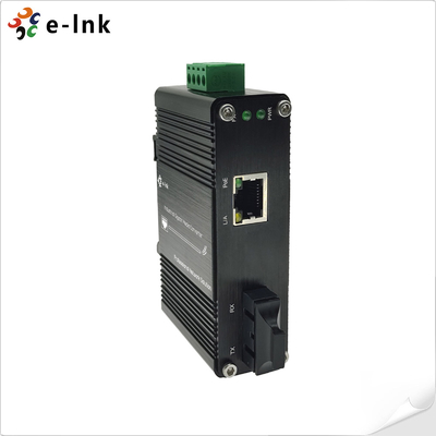 Mini Industrial 100BASE-FX naar 10/100BASE-T 30W PoE+ Media Converter